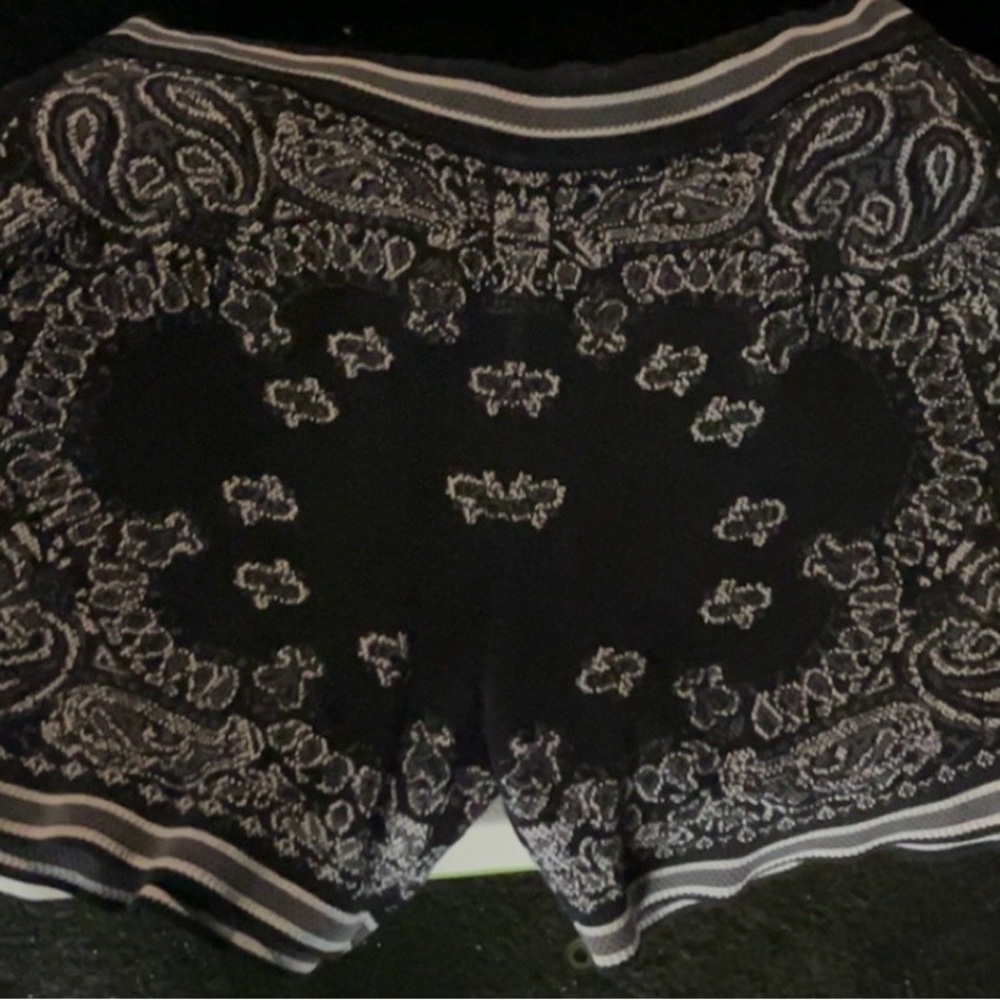 Amiri Black and White Paisley 100% Cotton Shorts